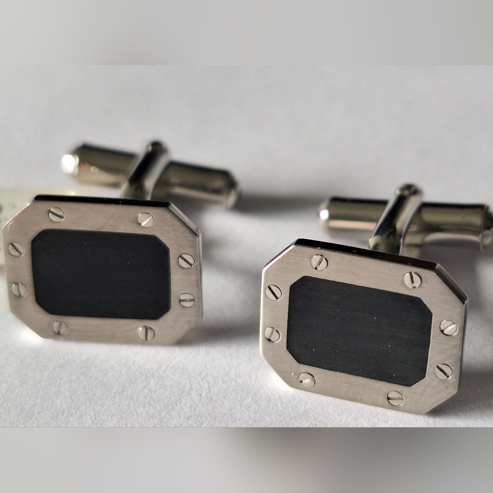 NWT Triton Black and Screw Design Cuff Links